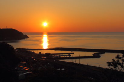 【ライブ中継】日本海の夕日in新潟市西区