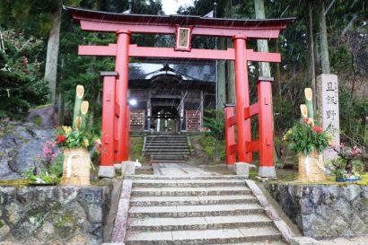 新潟県内の神社で初詣に向けた準備が進む