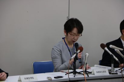 新潟市内１０、１３例目（県内１１，１４例目）の感染者の行動歴などについて、市が説明