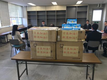 中国の北京師範大学珠海校区の有志が新潟市にマスク６，０００枚を寄贈