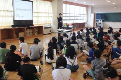 新潟市の小学校で古町地区を学習する授業を実施