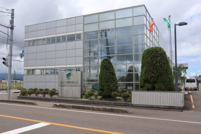 田辺工業株式会社（新潟県上越市）が新市場区分「スタンダード市場」の選択申請を行うことを決議