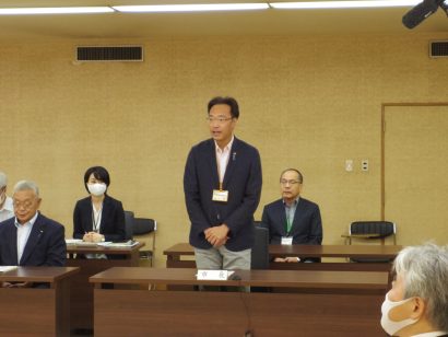 新潟県三条市の國定市長が辞職について説明