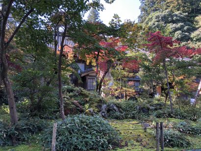 【連載】越後探訪１　新潟市秋葉区の石油の里と紅葉の名所