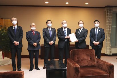 新潟県商工会連合会が花角英世知事へ要望書を提出