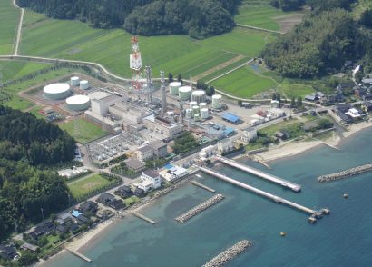 東北電力ネットワークが新潟県佐渡市の両津火力発電所の１号機および３号機を廃止