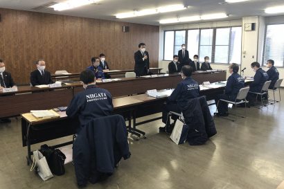 赤羽一嘉国土交通大臣が３５年ぶりの豪雪となった新潟県上越市を視察