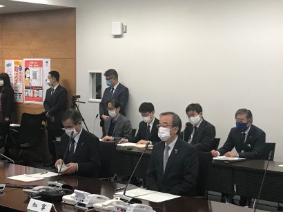 新潟県が新型コロナウイルス感染症対策本部会議を開催、警報は継続