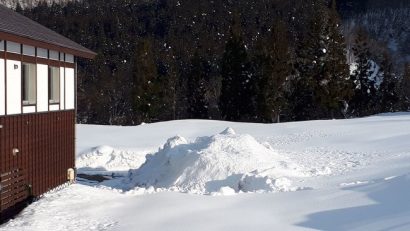 新潟県湯沢町で雪室貯蔵による検証試験を開始