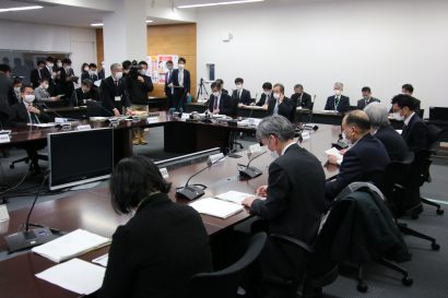 新型コロナの専門家会議と本部会議を開催しワクチン接種などについて情報共有