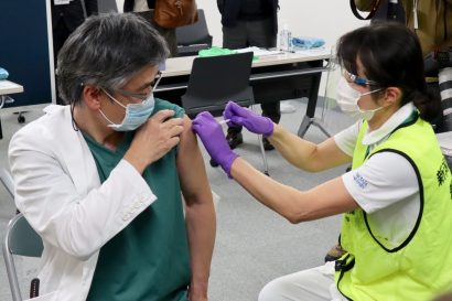 新潟県内の医療従事者向けに新型コロナウイルスワクチンの優先接種が開始