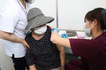 大規模ワクチン接種会場として新たに旧新発田市立天王小学校（新潟県新発田市）会場を設置