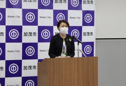 新潟県加茂市の藤田明美市長が定例会見、ポルトガル女子体操選手の事前合宿について「６日間の予定で受け入れる準備を進めている」