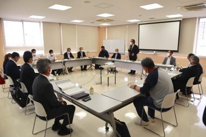 新潟県と県内の水産業に関わる業者が、持続的な水産業の実現へ向けた戦略を策定する会議を開始