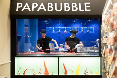 バルセロナ発「世界一おもしろいお菓子屋さん」が新潟初登場。「PAPABUBBLE POP-UP STORE」開催