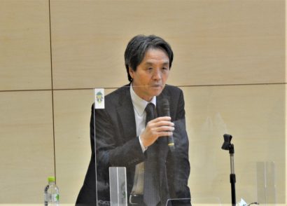 蓮池薫さんが市立北条小学校（新潟県柏崎市）で拉致問題に関する講演会