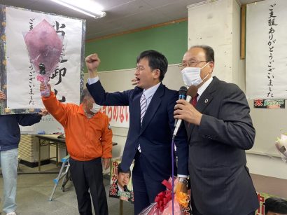 新潟県上越市長選に新人の中川幹太氏が初当選