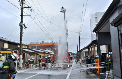 糸魚川大火から５年を前に駅北地区で初めて大規模火災対応訓練が実施される