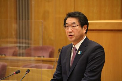 新潟市の中原八一市長は職員に年頭あいさつ、「まちづくりを大きく前進させていく、まち作りを進化させていく、そういう年にしていきたい」