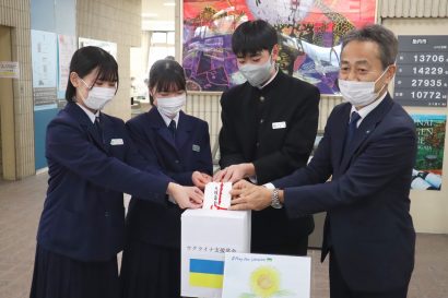 市立築地中学校（新潟県胎内市）生徒会がウクライナ国民支援のため募金活動を実施