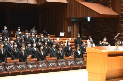 県立看護大学（新潟県上越市）と県立十日町看護専門学校（新潟県十日町市）が入学式を実施