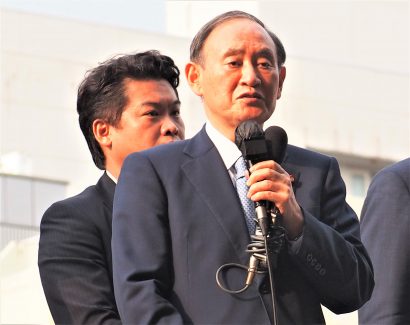 「国民の生命を守るための厳しい判断の連続だった」菅義偉前総理大臣が新潟県長岡市で演説