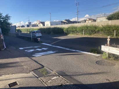 亀田バイパス・姥ヶ山ICから紫竹山ICへ至る途中の乗り入れ口（新潟市中央区）、交通事故防止のため９月１５日に閉鎖