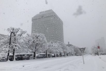 １９日に新潟県を襲った大雪、なぜ豪雪地帯の妙高や湯沢では少雪に？