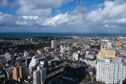 【天気予報】５日の新潟県内は雪やくもり、湯沢では朝までに３０センチの降雪を予測