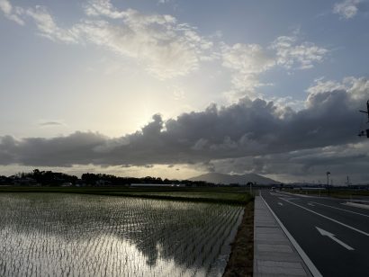 【天気予報】24日の新潟県内はくもりのち晴れ、午前中は雨や雷雨の地域も