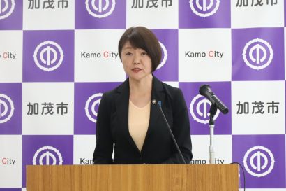 約2,800世帯に3万円の給付金、新潟県加茂市の藤田明美市長が定例会見