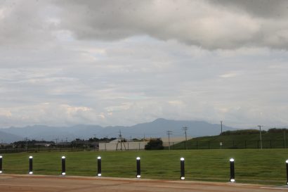 【天気予報】13日の新潟県内は、晴れのち曇り又は曇り時々晴れで、昼過ぎから夜のはじめ頃は雨や雷雨となり激しく降る所も