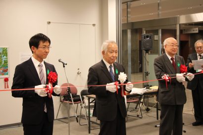 【緑百年物語】新潟県民会館で「みどりの展覧会」開幕、緑化推進・森林整備に社を挙げて取り組む川内自動車の企業意識