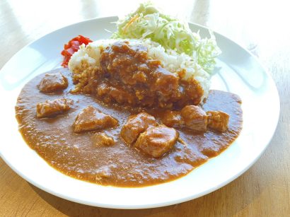 【能登地震支援】集めた協賛金でカフェ＆ダイニングリラックス（新潟県上越市）がカレーを300食振る舞い