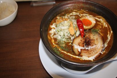 【キシャメシ】新潟市東区の超人気店「ら麺のりダー」注目の季節限定メニュー、体の芯からHOTになる「華麗」な一品