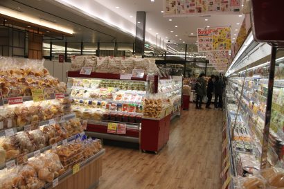 【日本海側初出店】新潟駅新駅ビルに「成城石井CoCoLo新潟店」本日オープン！　選りすぐりの「美味しい」目当てに開店前から長蛇の列