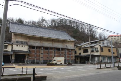 【瀬波温泉 旧香藝の郷】美術館生かし旅館棟解体　2017年購入の施設、整備の方向性ようやく（提供：村上新聞社）