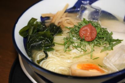 【キシャメシ】ついに酷暑来（きた）る、こんな「大吟醸」冷やしラーメンで乗り切るべし