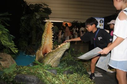 【夏休みのちびっこ大集合】連日盛況！ときメッセで、人気の体験型イベント「絶体絶命!? キミたちのサバイバル」開催中