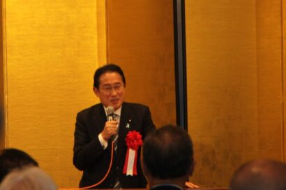 【少数与党の生き方】岸田文雄前内閣総理大臣が来県、小林一大参院議員の政経セミナーで「熟議の国会運営となる」