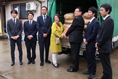 【フードバンクへお米を1トン贈呈】新潟県主食集荷商業協同組合青年部が食糧支援を通じて地域社会へ貢献